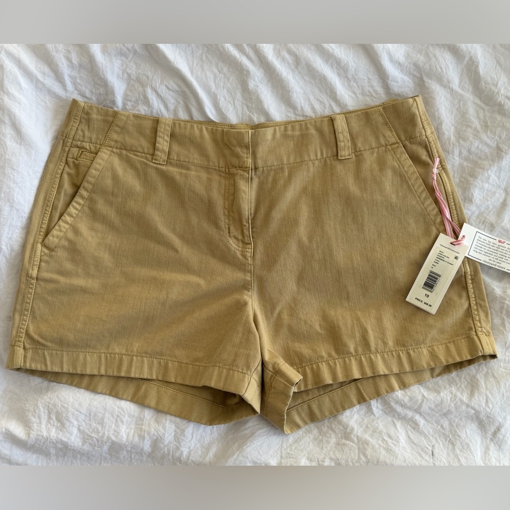 Vineyard Vines Women's 3 1/2” Every Day Herringbone Shorts - Sand color